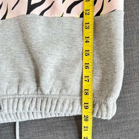 Genetic Apparel Pastel Colorblock Cropped Hoodie | Y2K Streetwear | Size M - Picture 8 of 8